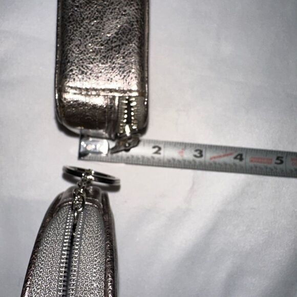 COACH essentials bundle - Picture 14 of 16